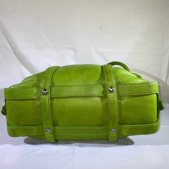 Michael kors purse - Picture 6 of 8